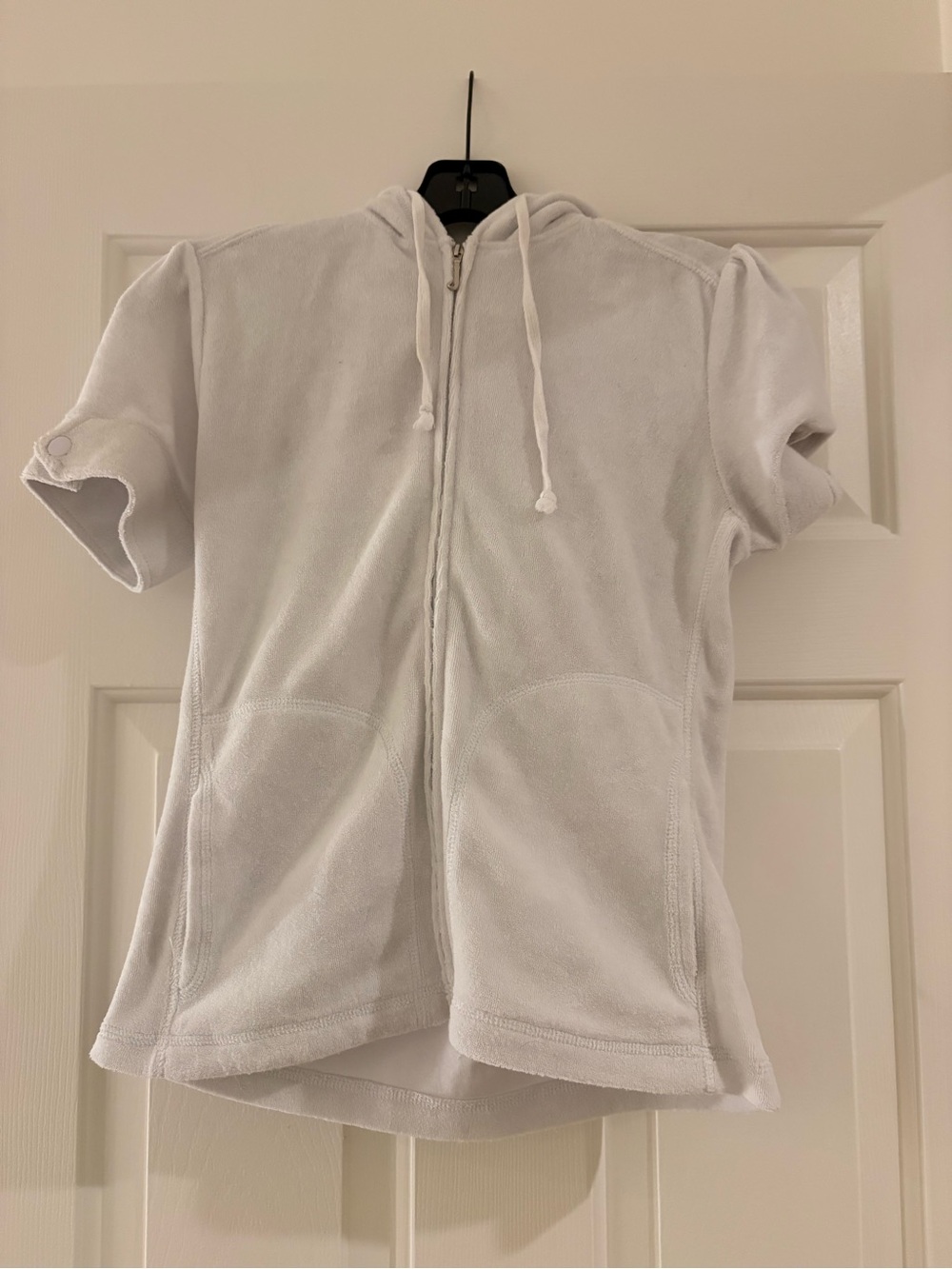 Juicy Couture White Short-Sleeve Zip Hoodie